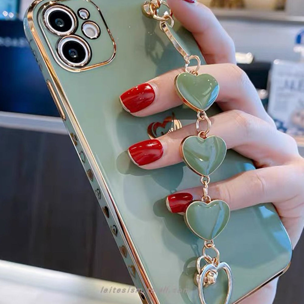 Mobile Cover For iPhone 12 With an Elegant Hearts Shaped Handle